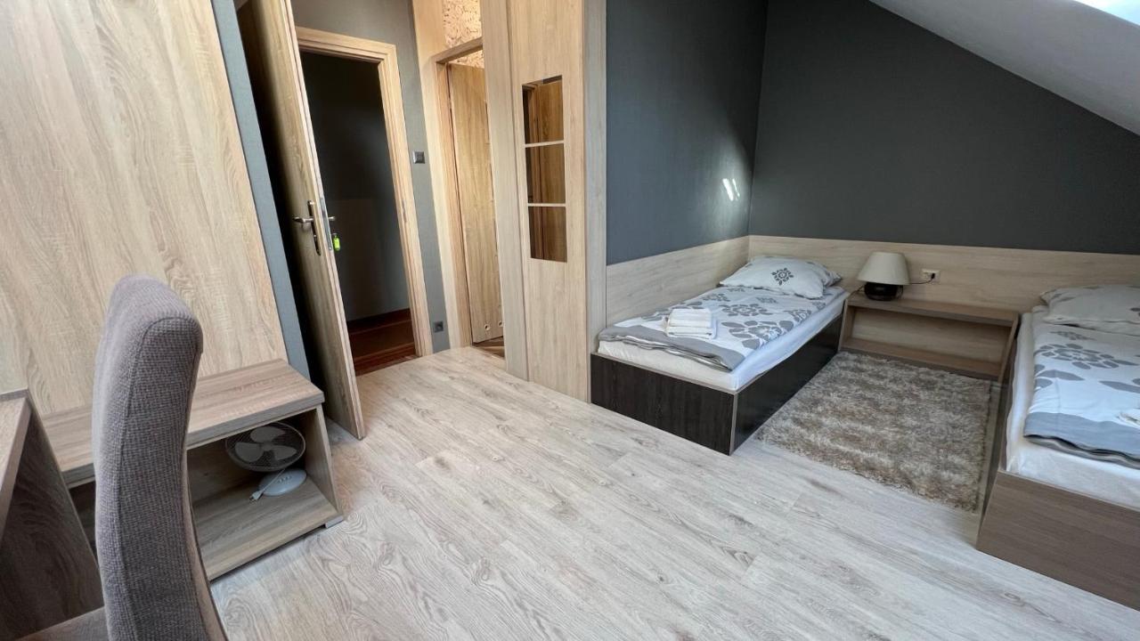 Bed and Breakfast Fitnessfun Krzyż Esterno foto