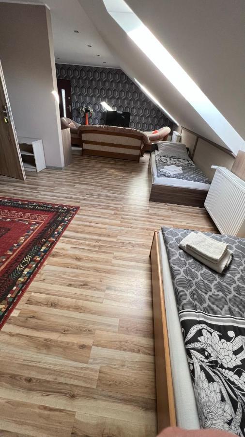 Bed and Breakfast Fitnessfun Krzyż Esterno foto